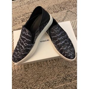 Womens Vince Garvey slip on sneaker